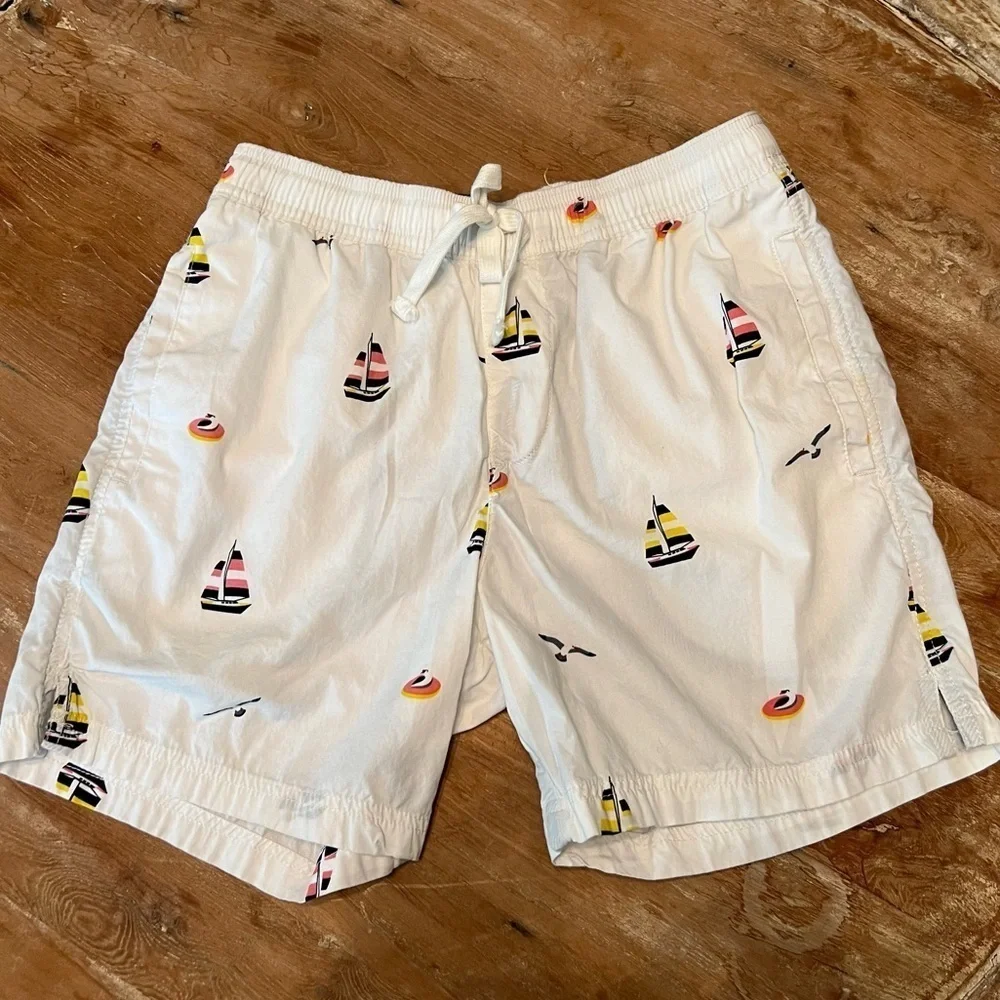 FREE PLANET White Nautical 100% Cotton Sailboat Shorts, Size S